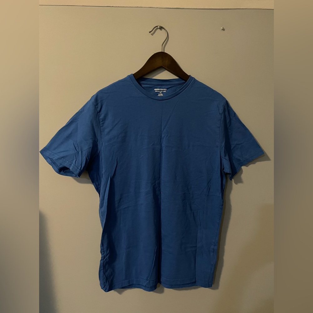 Amazon Essentials Blue Short Sleeve Tee Shirt